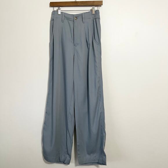 Madewell Neale Straight-Leg Drapeweave in Overcast | 0 - Picture 5 of 10